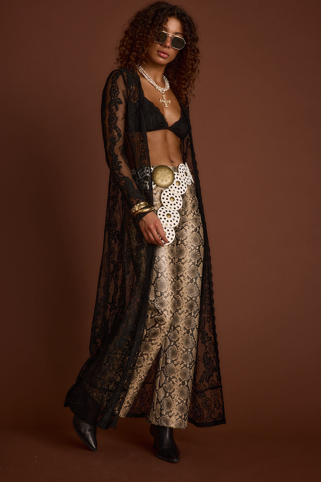 Ambrose Black Lace Kimono styled in a complete look from an alternate angle.