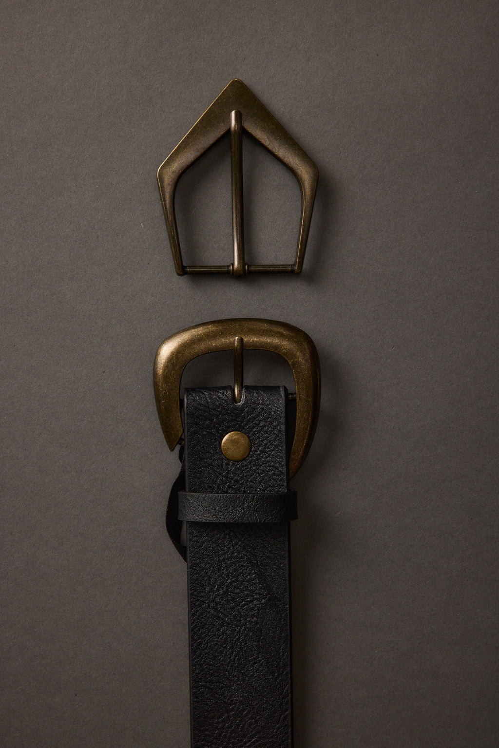 Calder Black Interchangeable Buckle Belt | 12th Tribe display picture 1