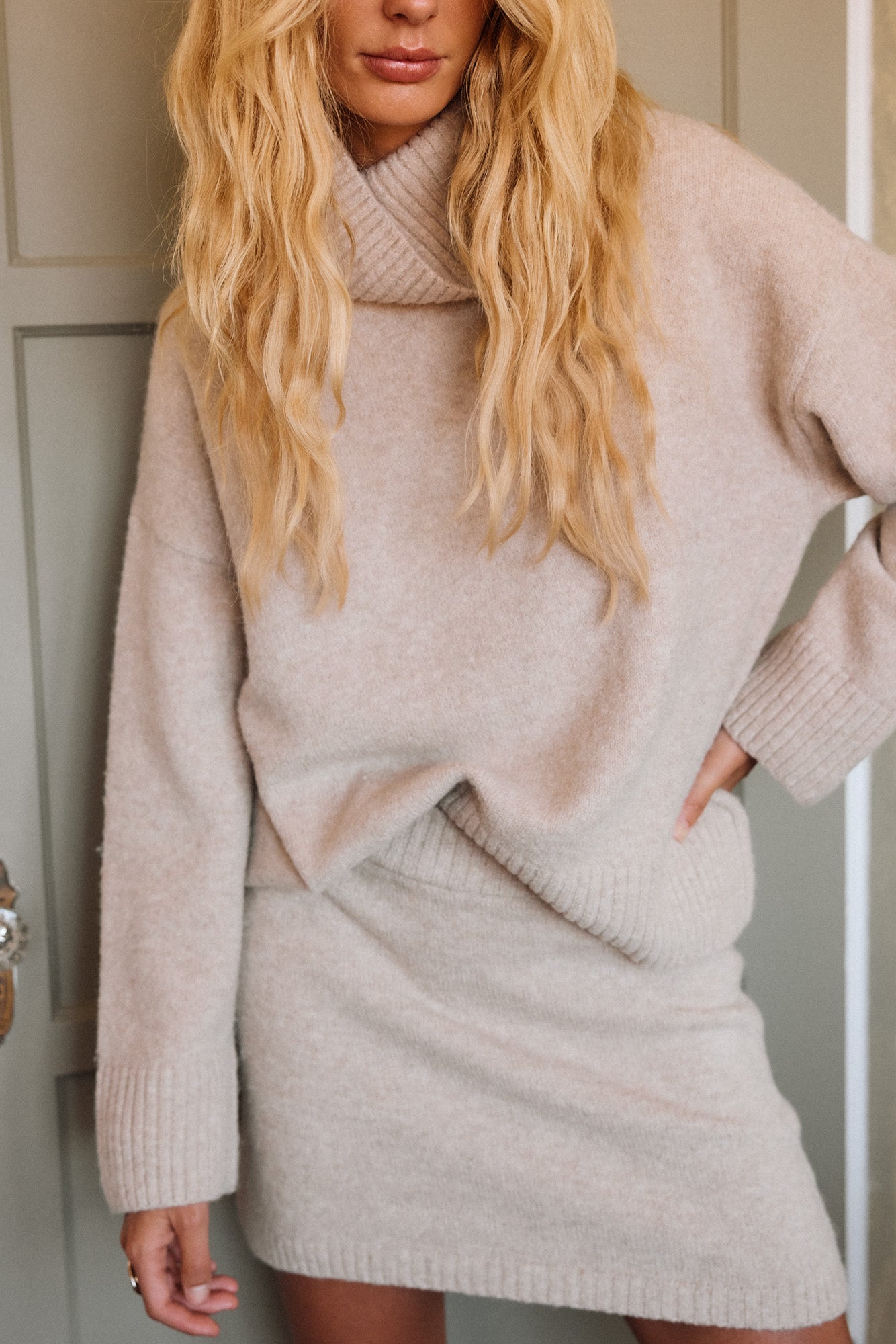 Cedar Oatmeal Sweater Mini Skirt