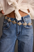 Belt with refined detailing and a flattering silhouette.