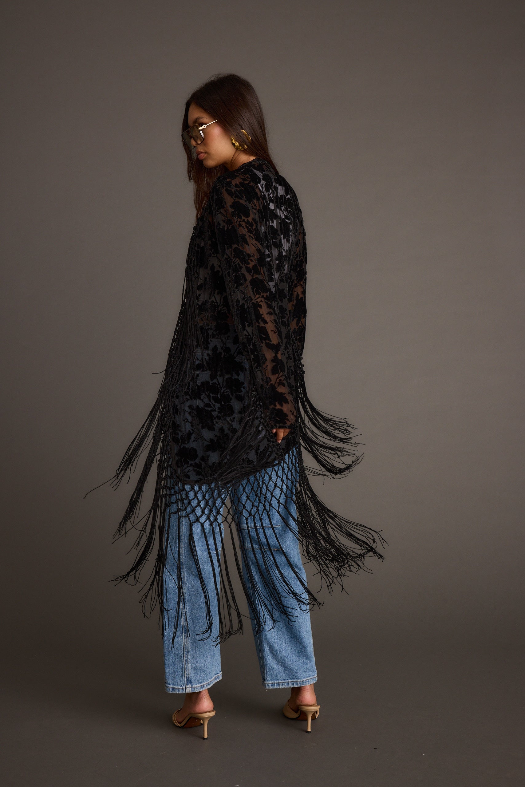 Stone Black Velvet Burnout Kimono styled in a complete look from an alternate angle.