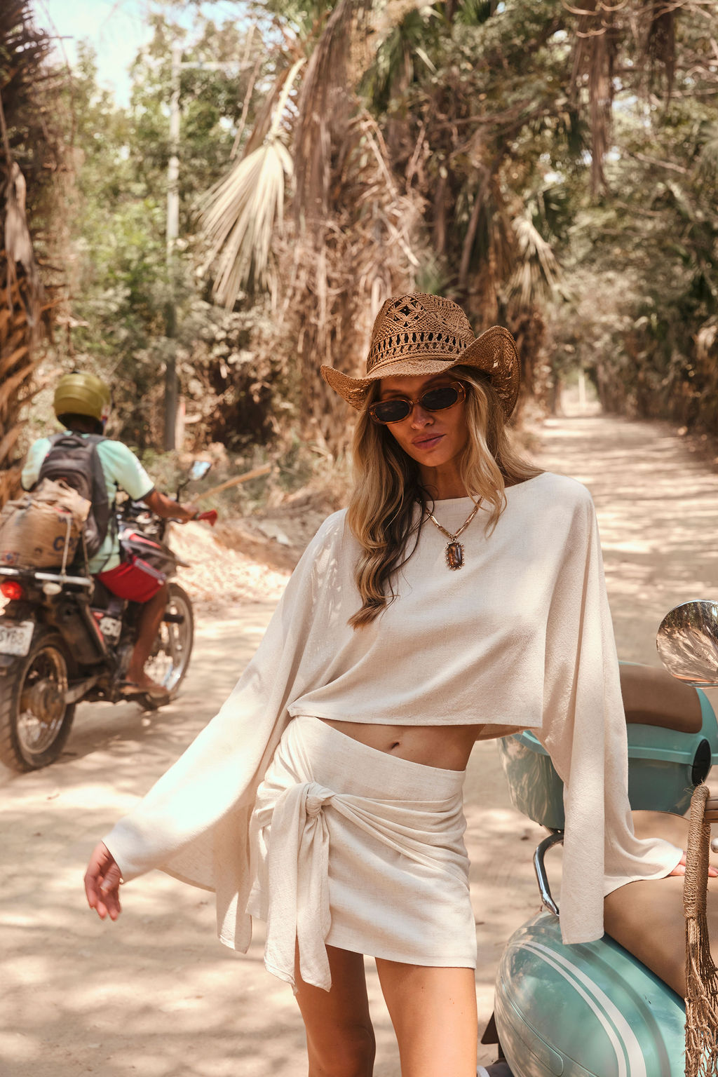 Brisa Natural Linen Mini Skirt