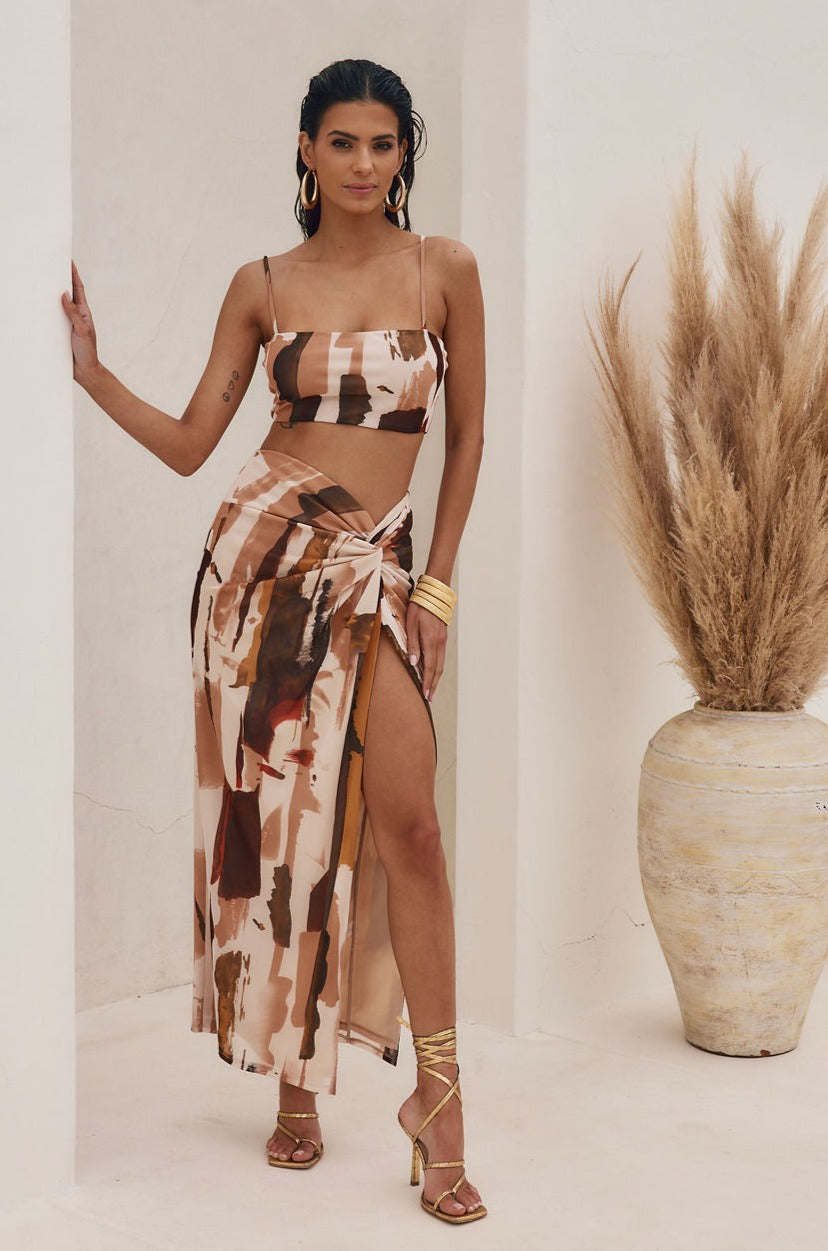 Toulouse Printed Brown Crop Top